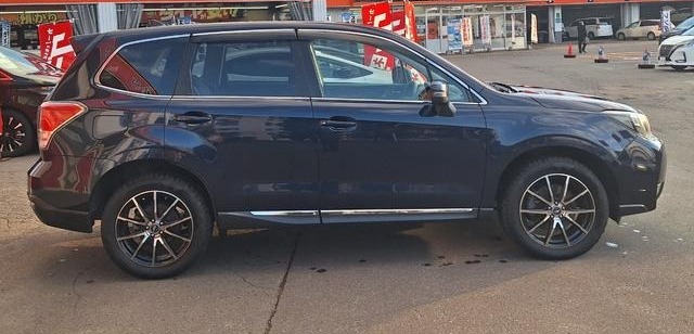 SUBARU FORESTER 2017